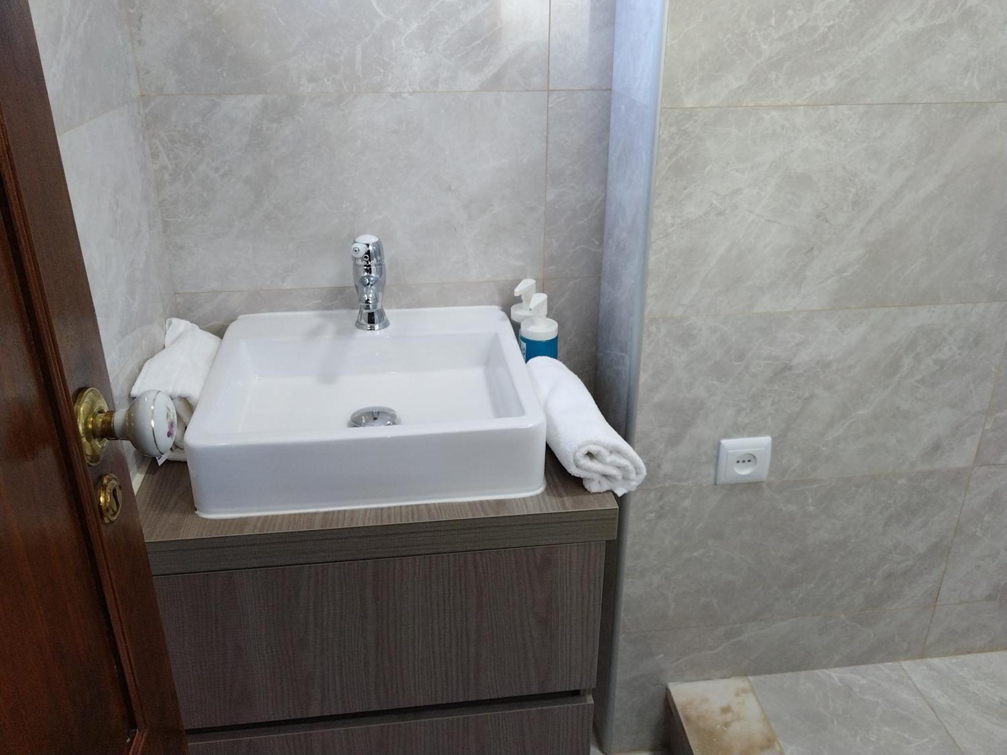 Oeiras Lagoas Parque ,Elite Home Porto Salvo  المظهر الخارجي الصورة